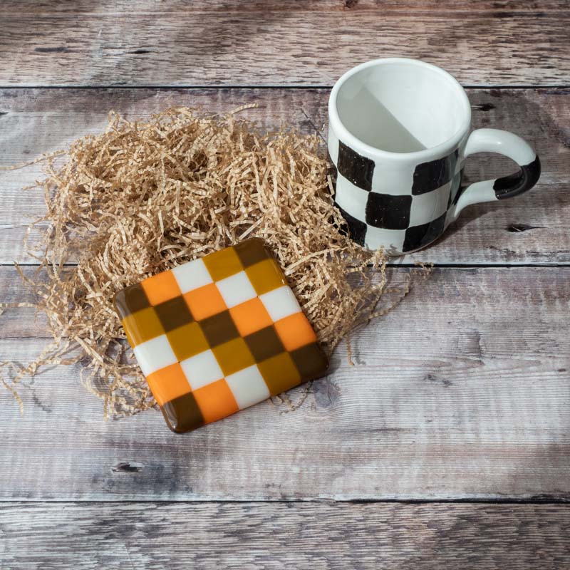 David Perry hand-crafted fused glass and ceramics from a Cornwall studio in Penryn - chequered coasters, placemats, bowls, platters and game boards at Sostter