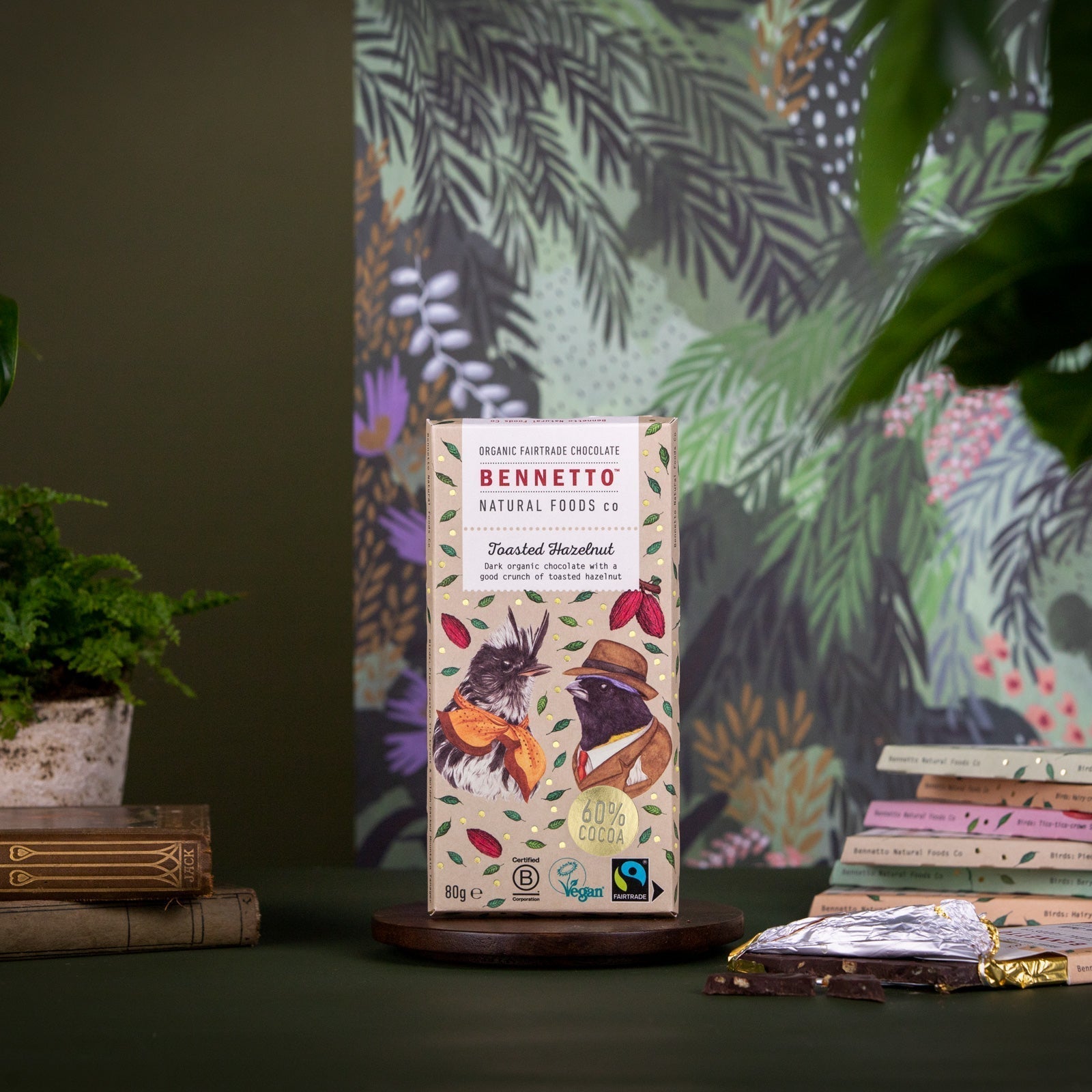 Bennetto organic Fairtrade dark chocolate bars in illustrated recyclable packaging — B Corp certified, vegan and gluten-free | Sostter