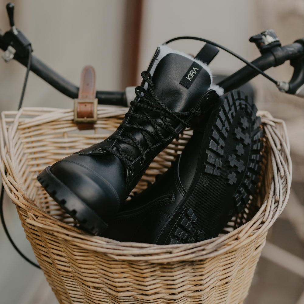Kira Sustainable – ethically made shoes crafted from recycled materials and sustainable production practices.