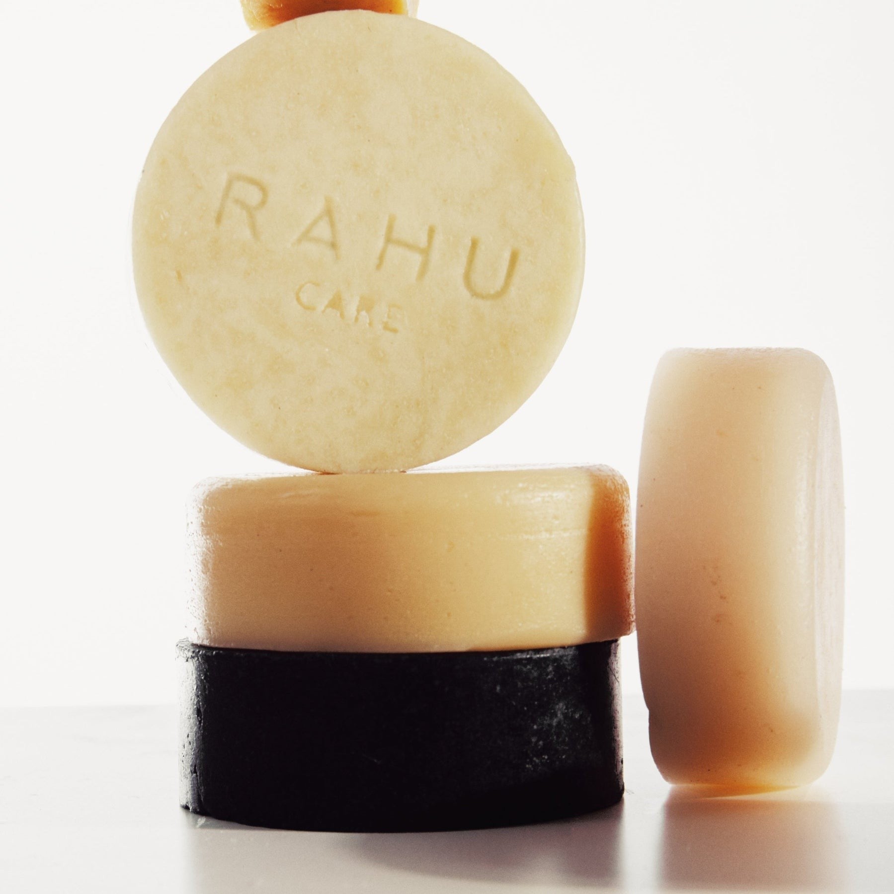 Shop Rahua at Sostter. Organic, rainforest-sourced haircare. Discover shampoo, conditioner, and treatments powered by plants and built on purpose at Sostter