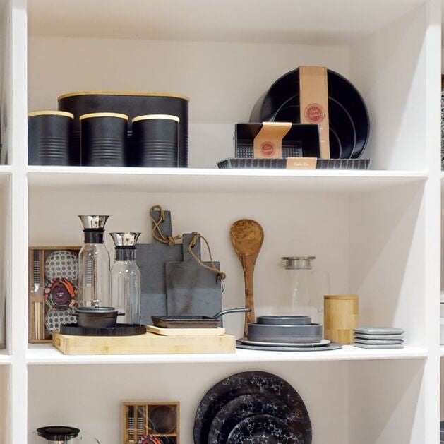 Black Bread Bin with Bamboo Lid