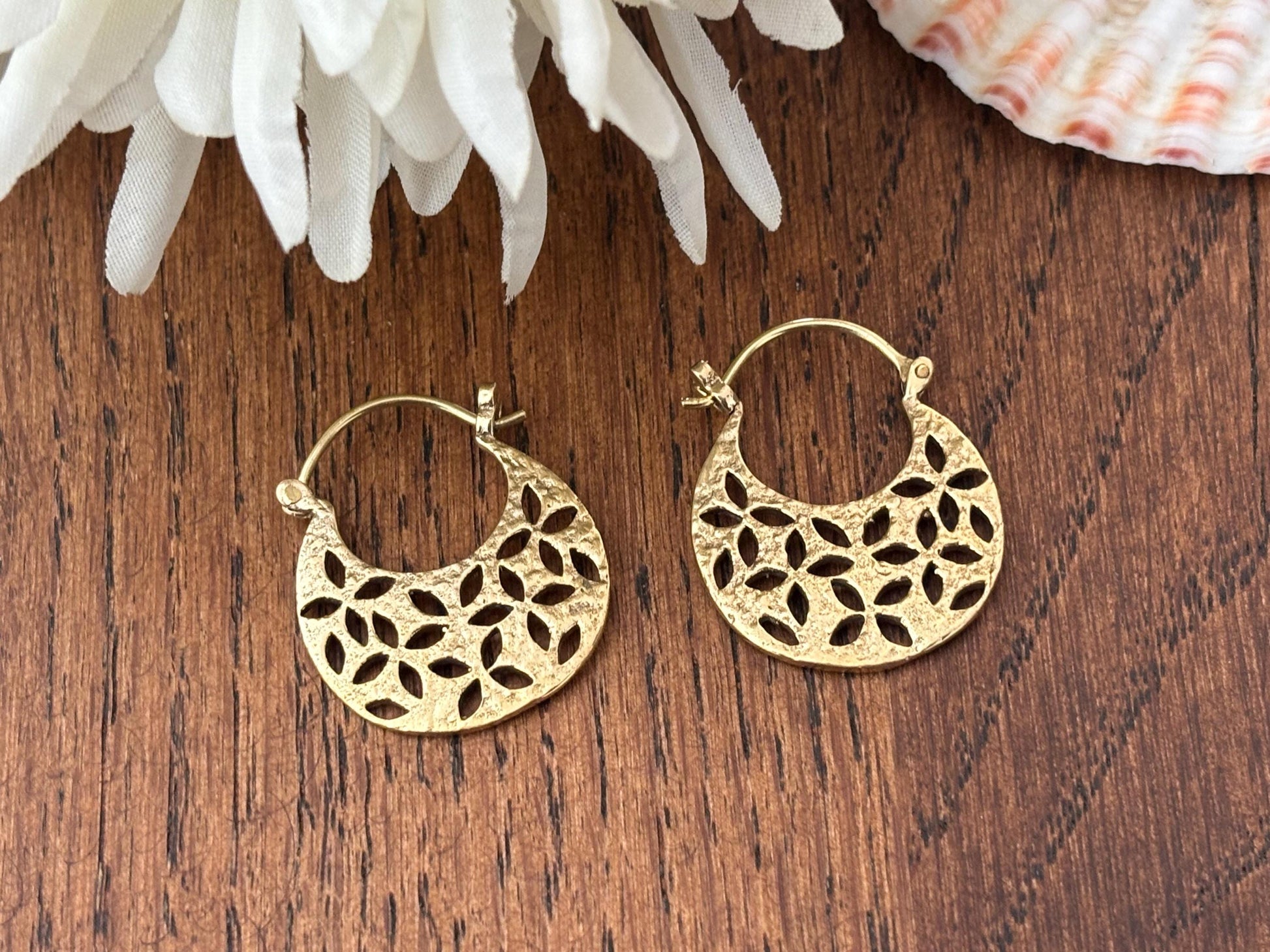 Cutout Mini Hoop Earrings with Floral Pattern
