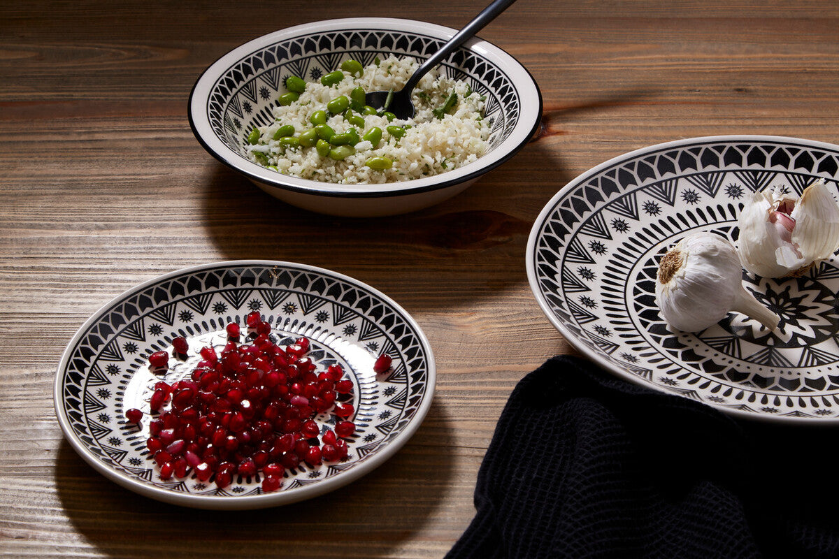 Maya 12 Piece Black and White Dinner Set