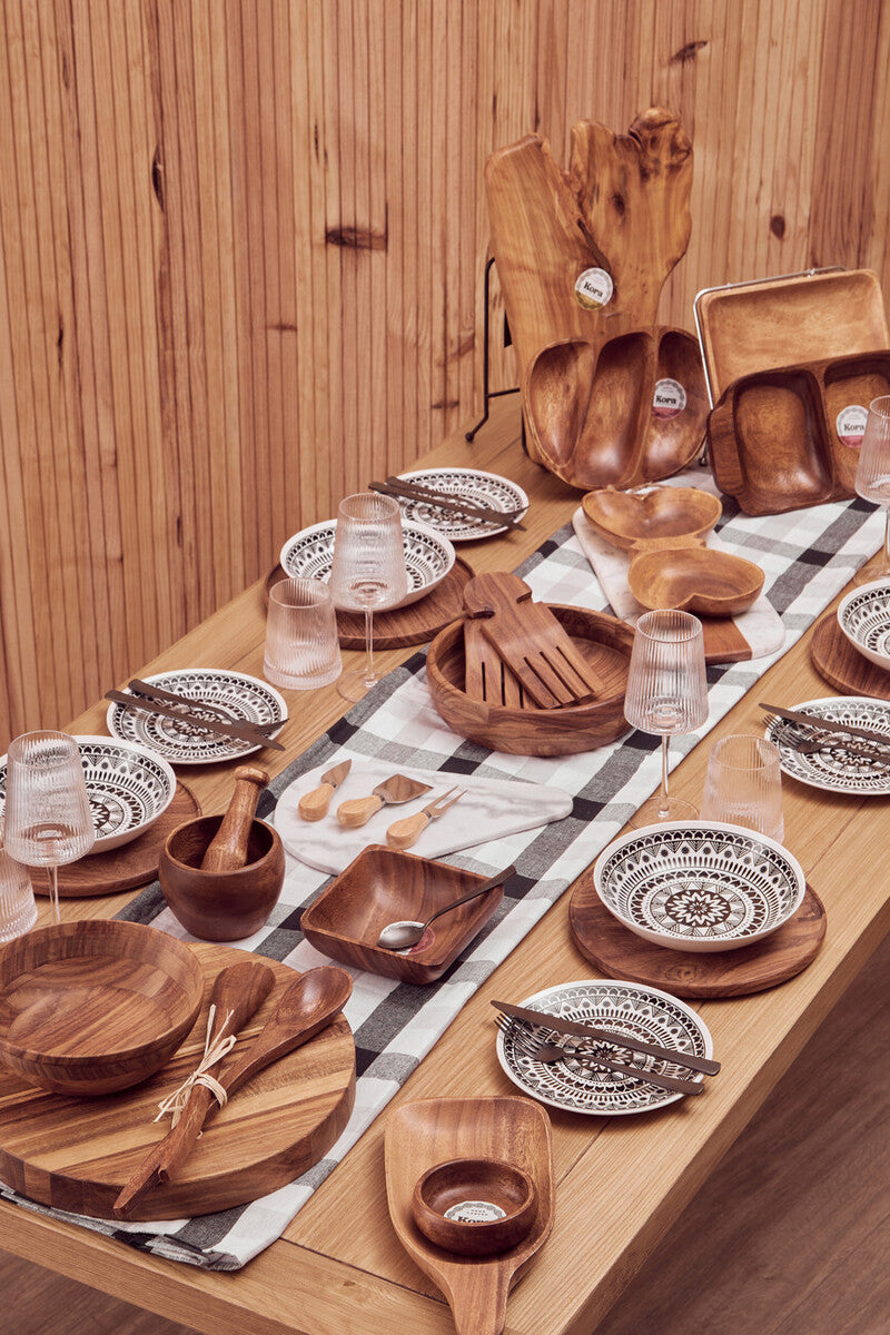 Maya 12 Piece Black and White Dinner Set