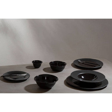 Black Stoneware Pizza Plate