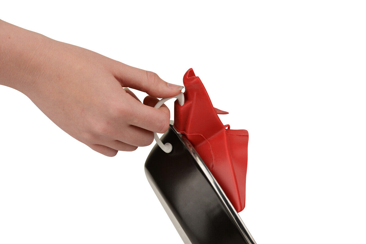 Red Silicone Pouring Spout for Pots and Pans