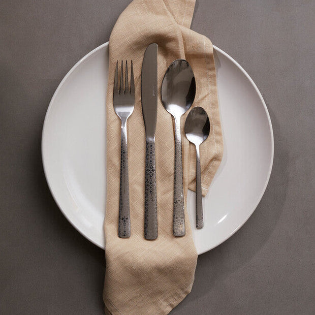 24 Piece Cutlery Set in Silver