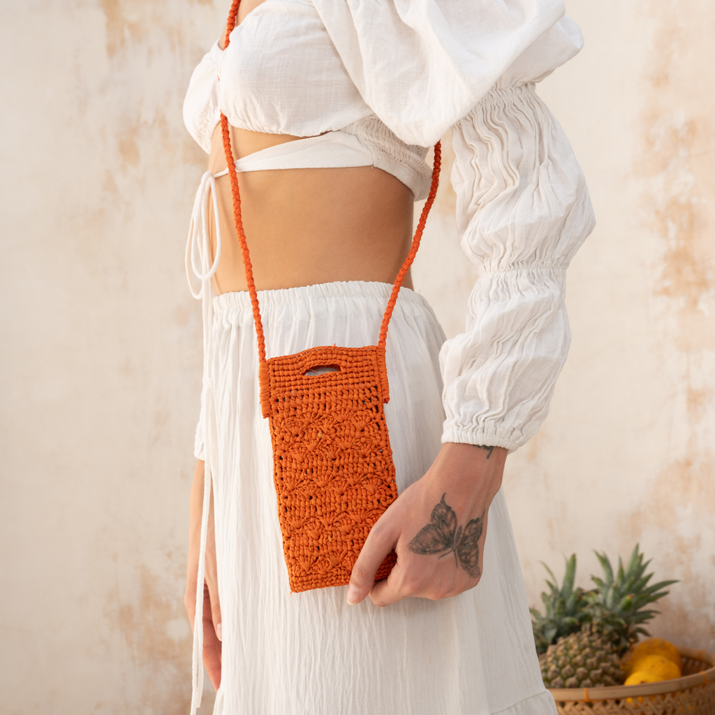 Raffia Phone Pouch Crossbody