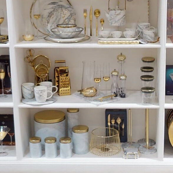 Glass Storage Jar with Gold Lid 700ml