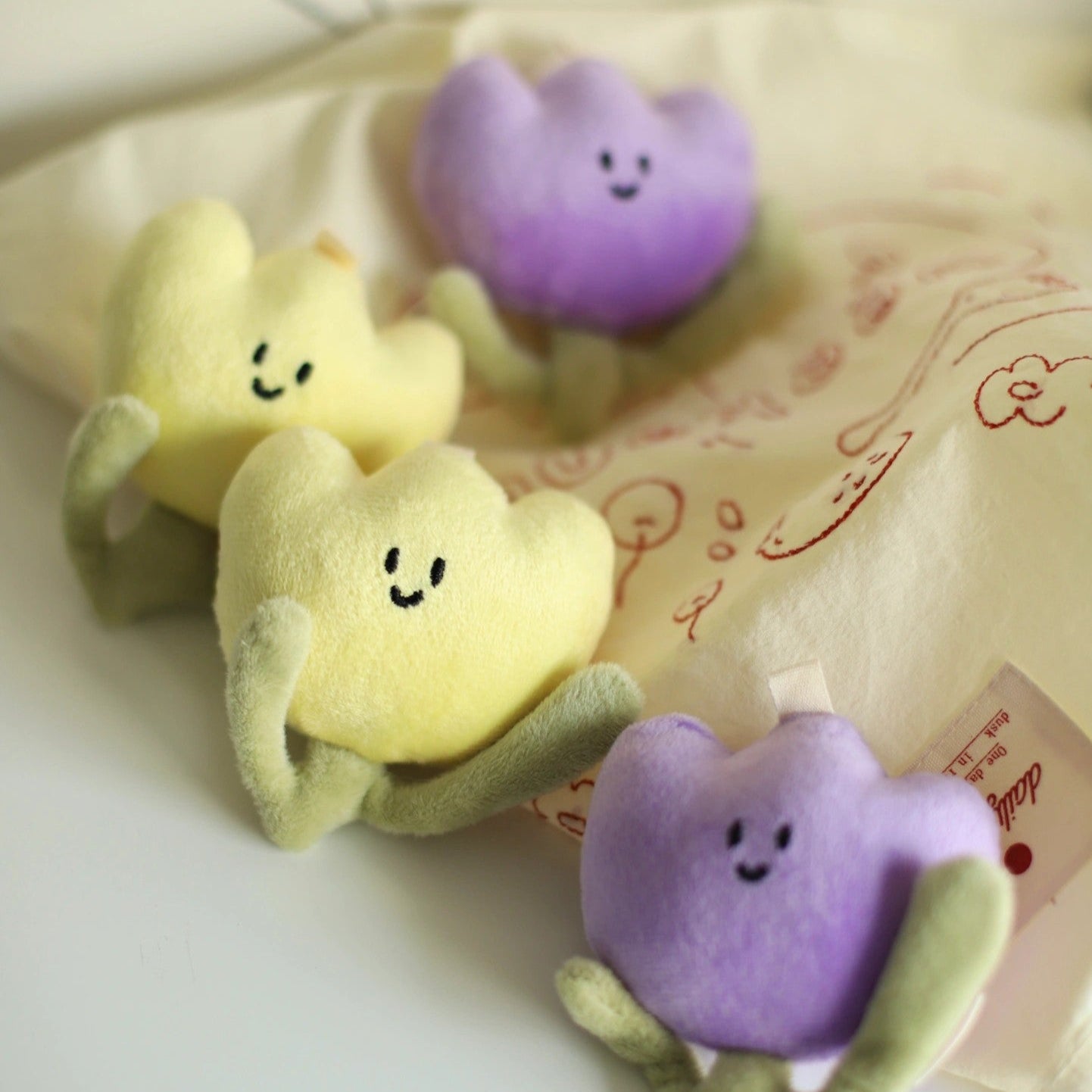 Spring Tulip Bag Charm in White