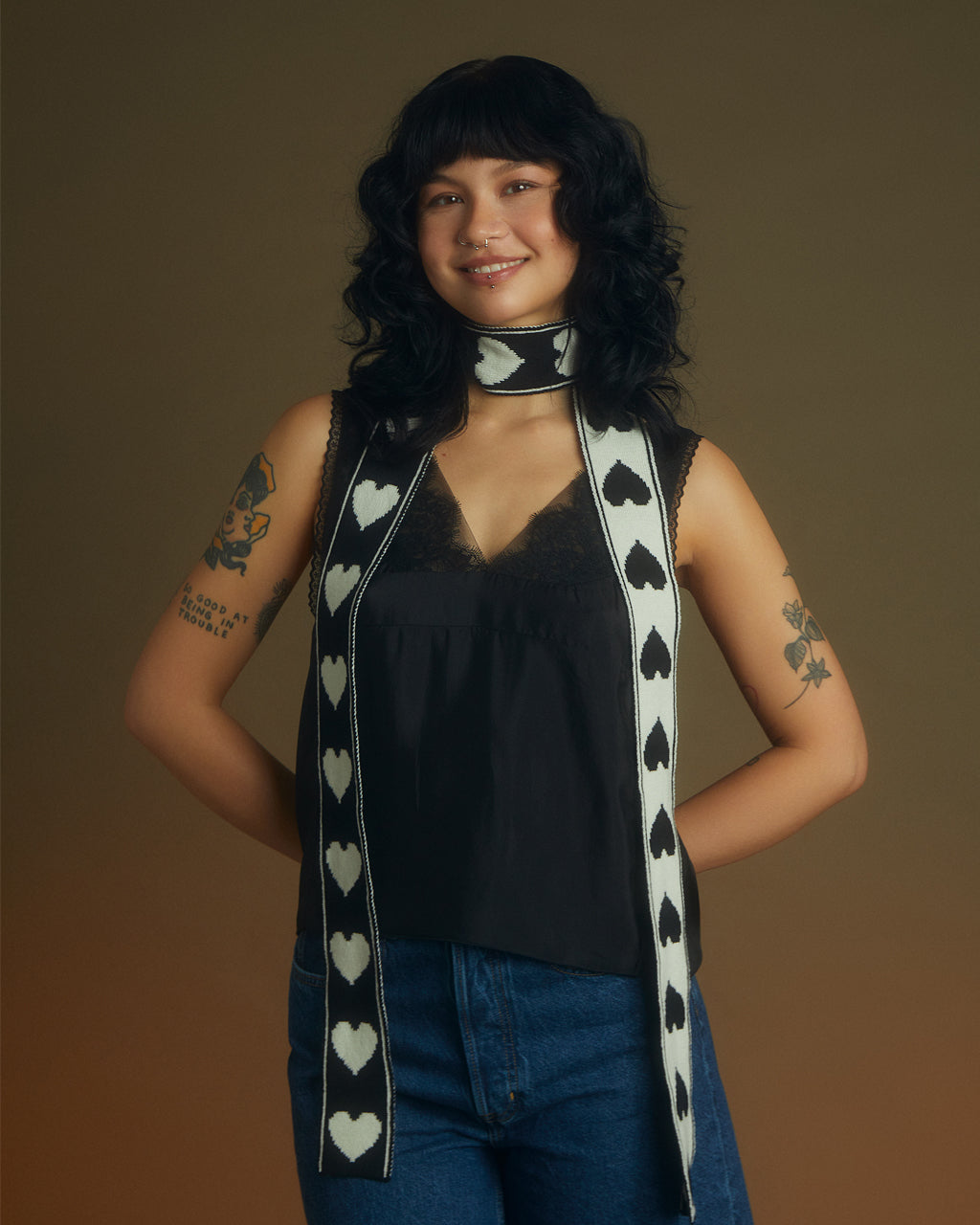 Heart Wool and Cashmere Thin Scarf in Black and White