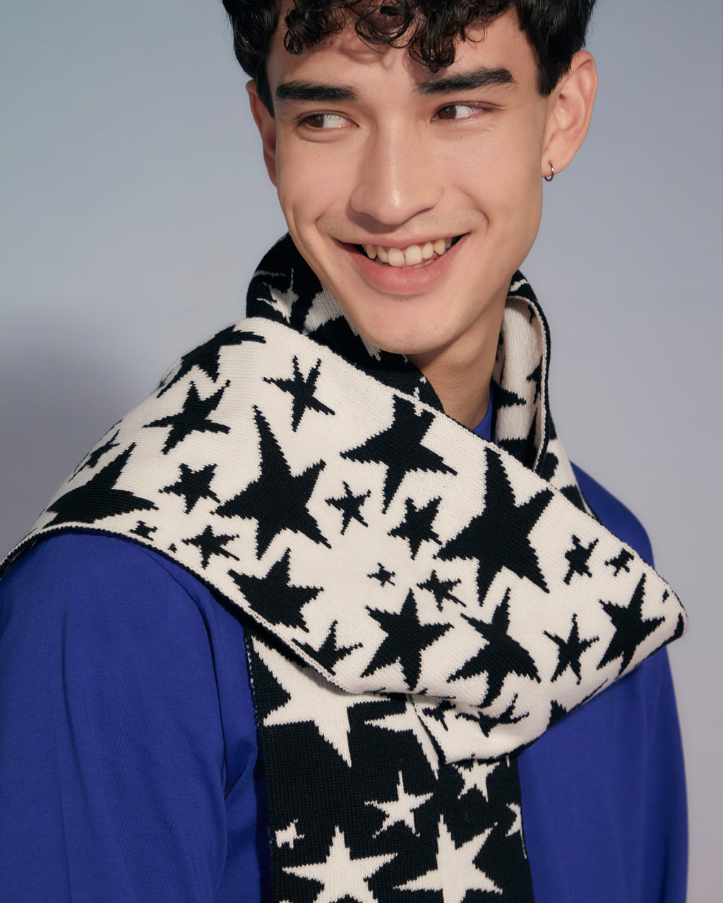 Stars Wool and Cashmere Scarf in Black and White