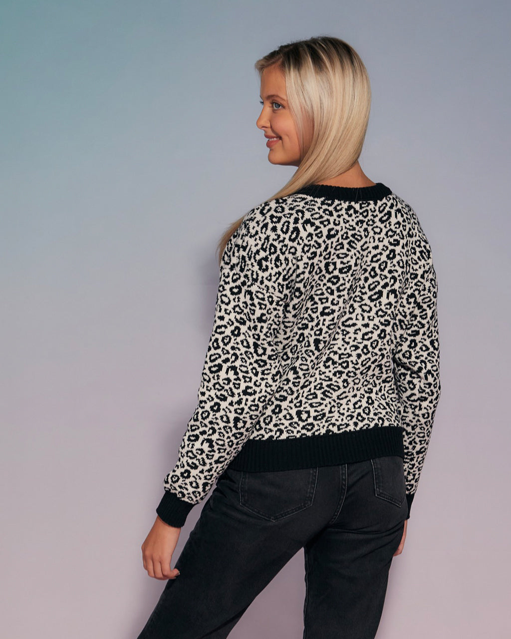 Leopard Knitted Wool and Cashmere Jumper in Black and White
