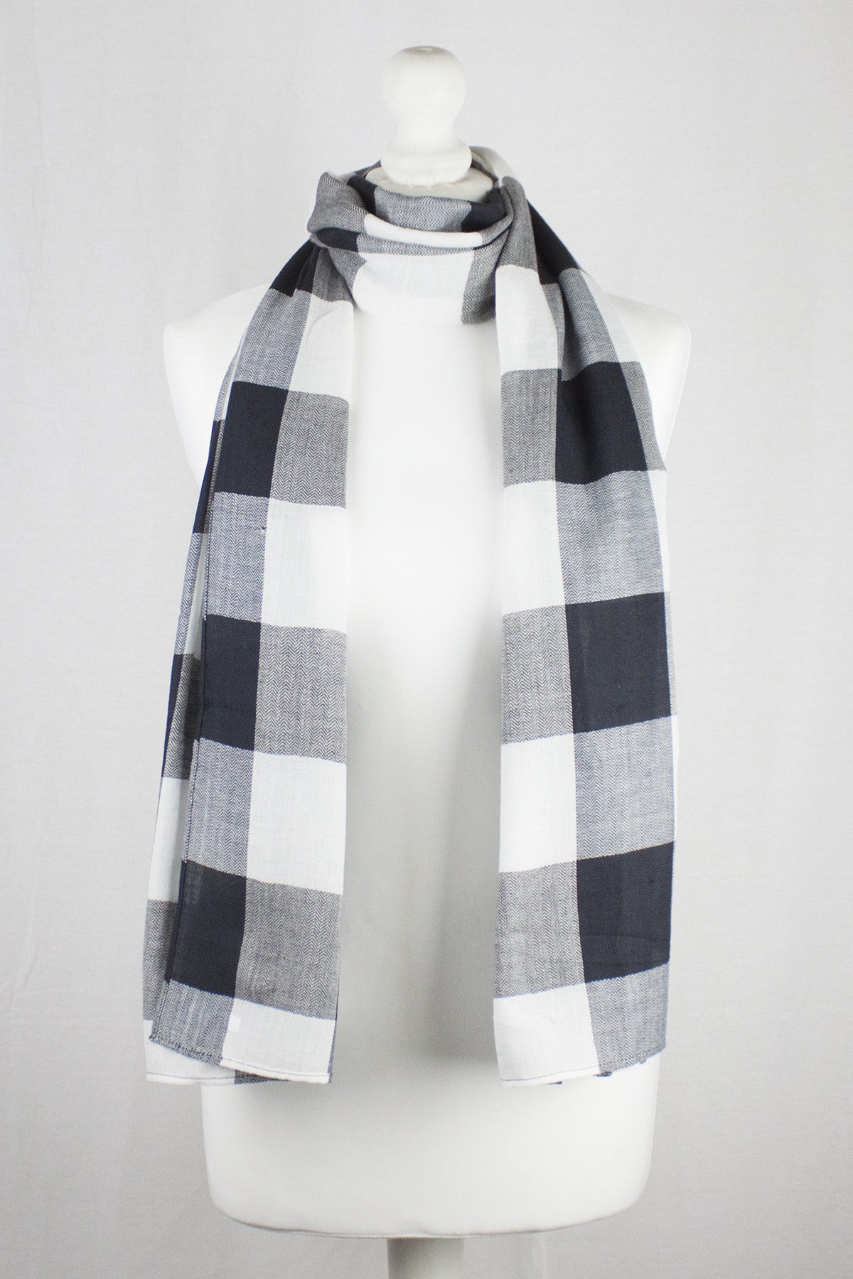 Tartan Checks Chevron Weave Cotton Viscose Scarf Black and White