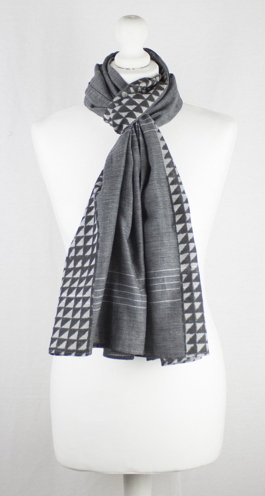 Triangle Print Chambray Cotton Scarf in Grey and Black
