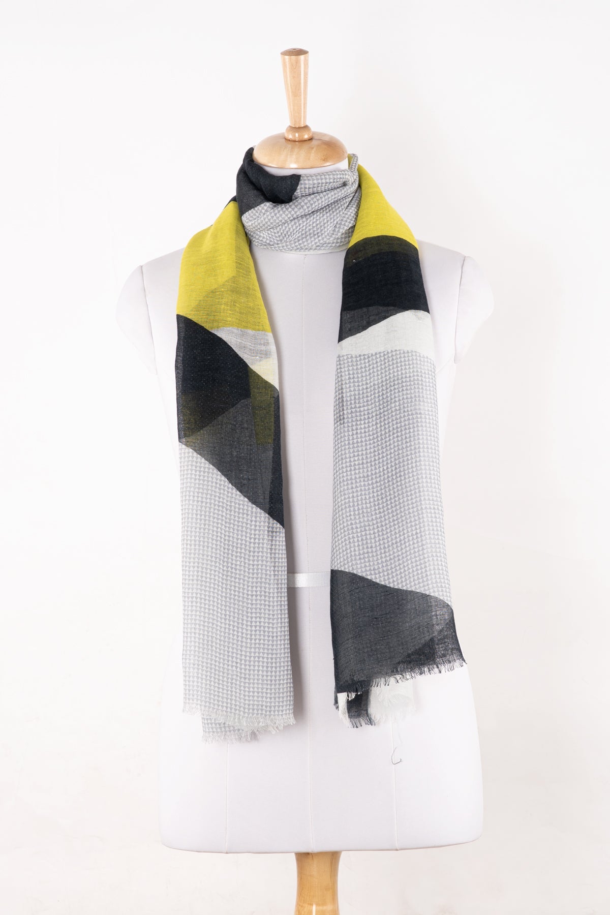 Abstract Geometry Print Linen Cotton Scarf in Grey Black Lime