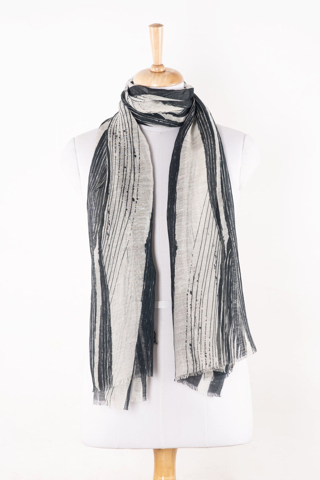 Stripy Strokes Print Linen Cotton Scarf in Black and White