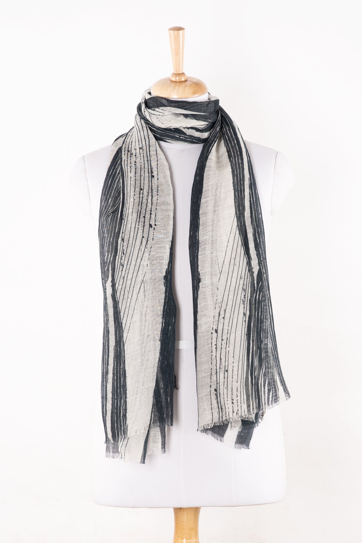 Stripy Strokes Print Linen Cotton Scarf in Black and White