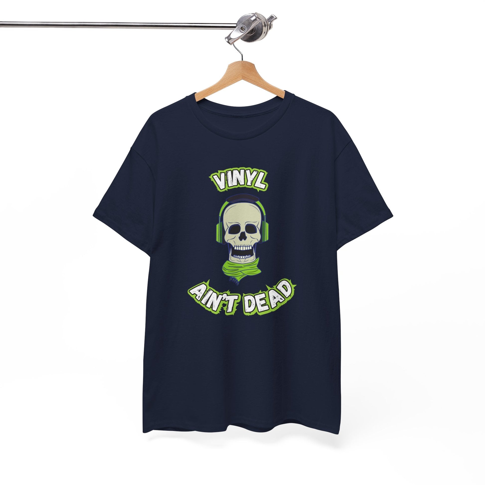 Vinyl Ain't Dead Headphones Men's T-Shirt