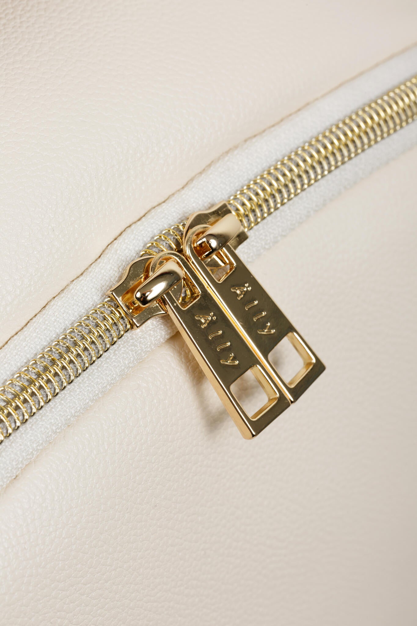 Stylish Cappuccino Diaper Bag – Vegan Leather, 16 Pockets & Waterproof by Ally Scandic at www.brixbailey.com