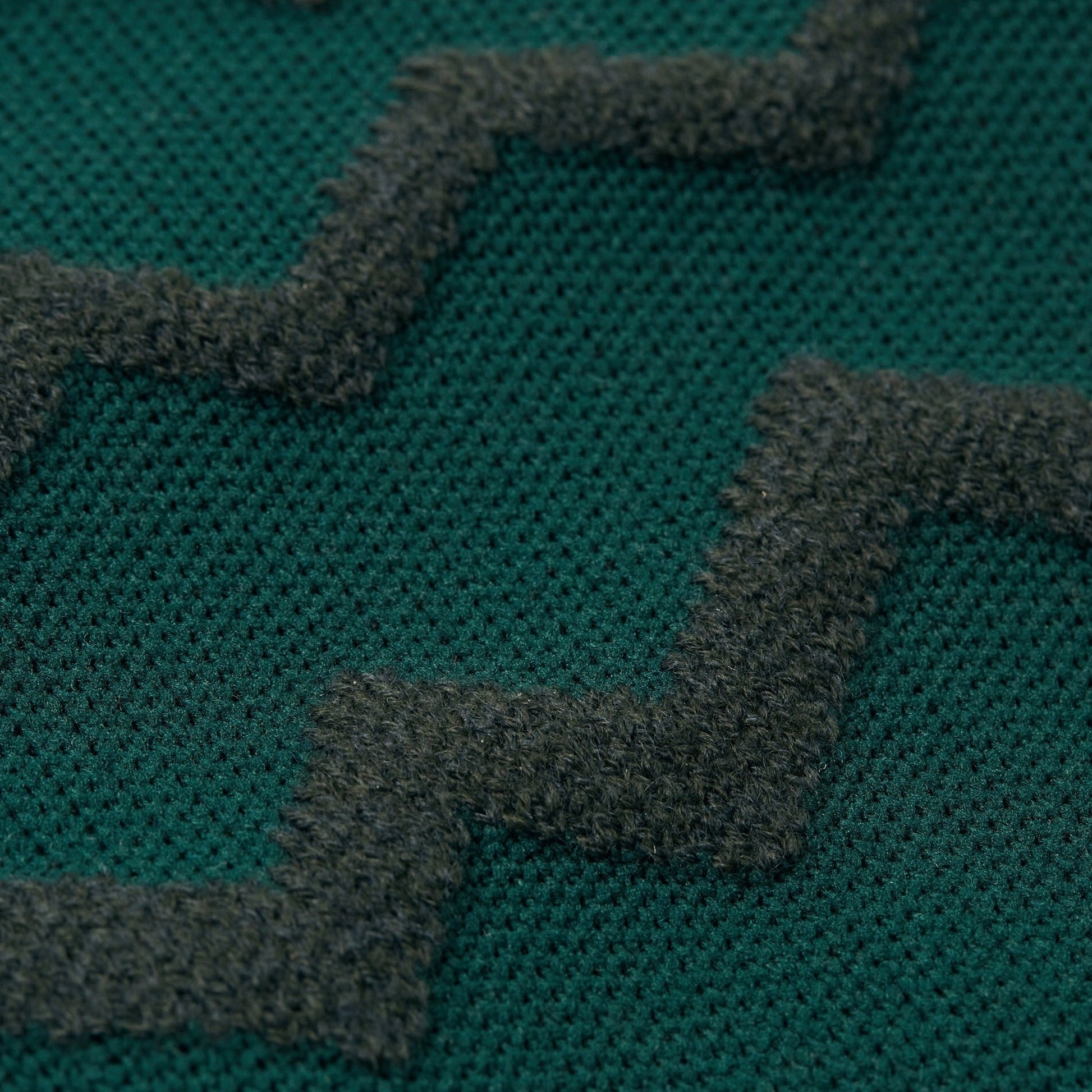 Textured Zig Zag Jumper in Dark Green and White