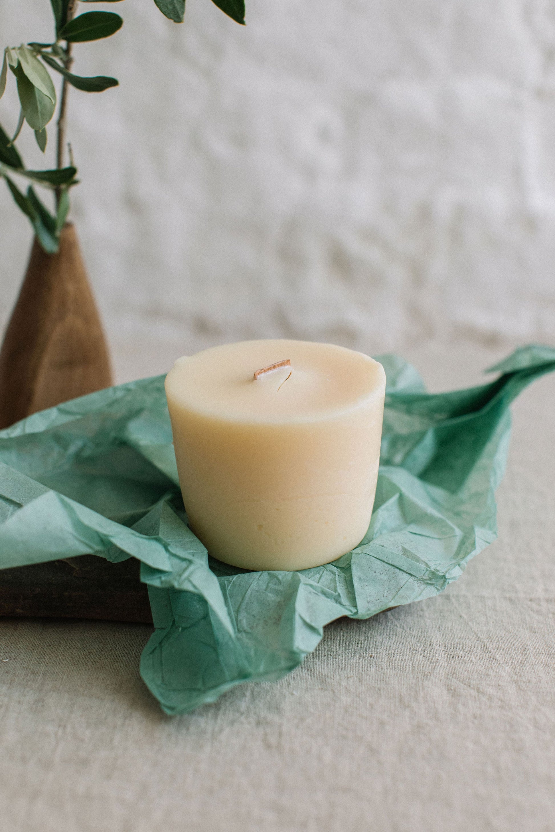 Rolling Sea Mist Refill Candle with Sea Salt, Driftwood and Bergamot