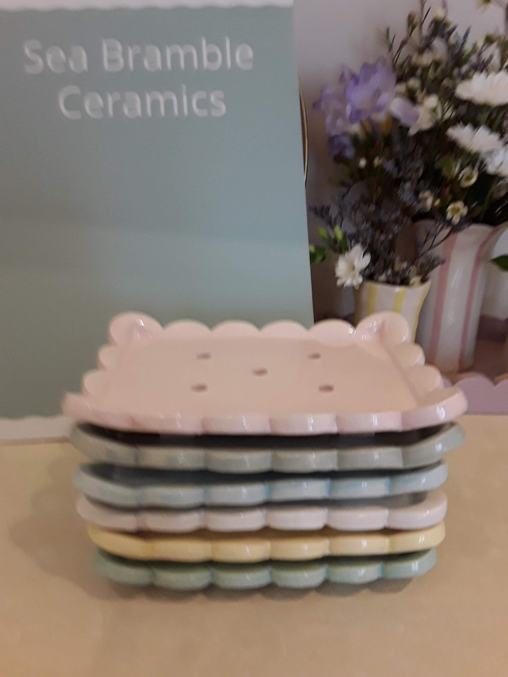 Large Scalloped Ceramic Soap Dish