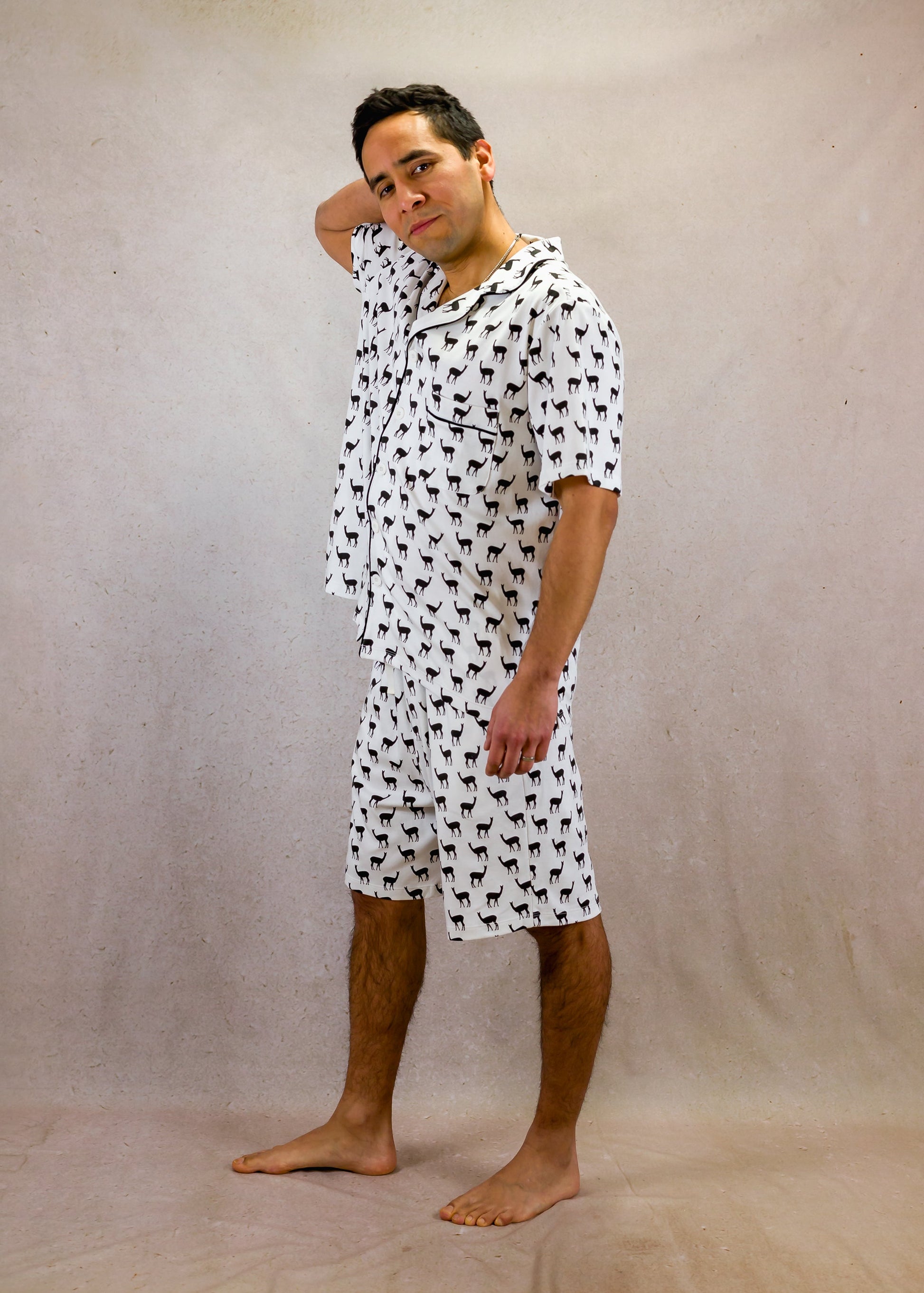 B and W Vicunas Short Sleeve Pyjama Set