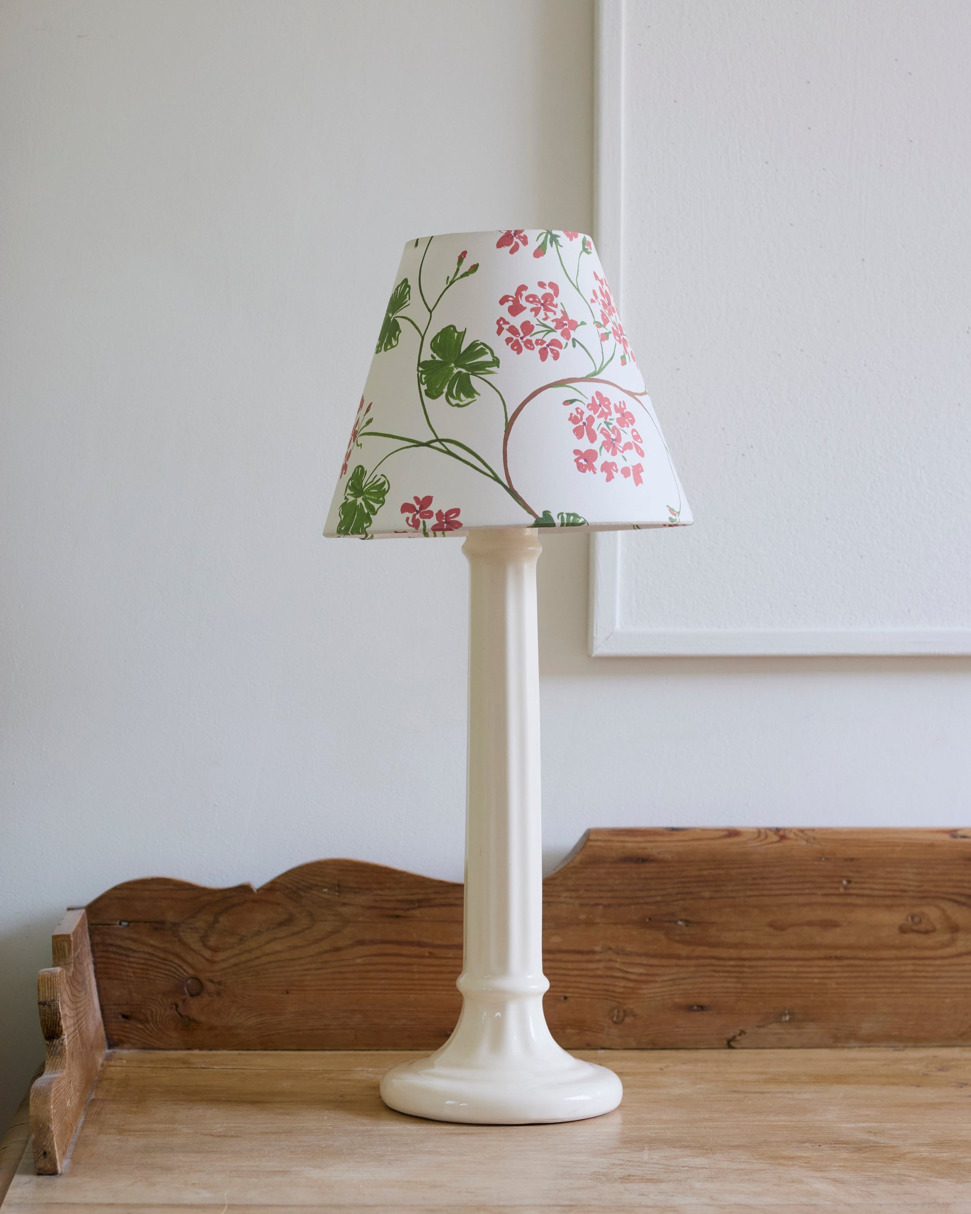 Geraniums paper lampshade - empire 8"