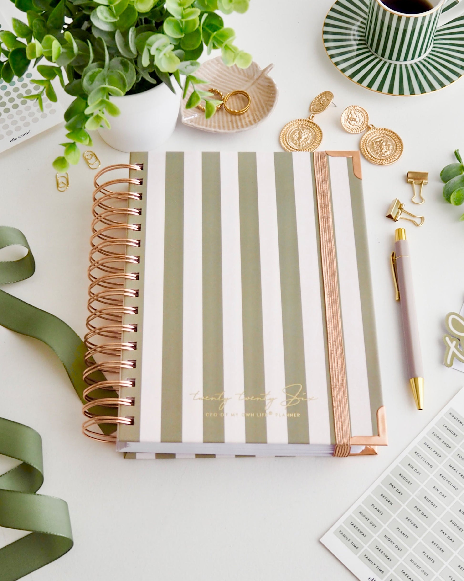 2026 Daily Life Planner in Olive