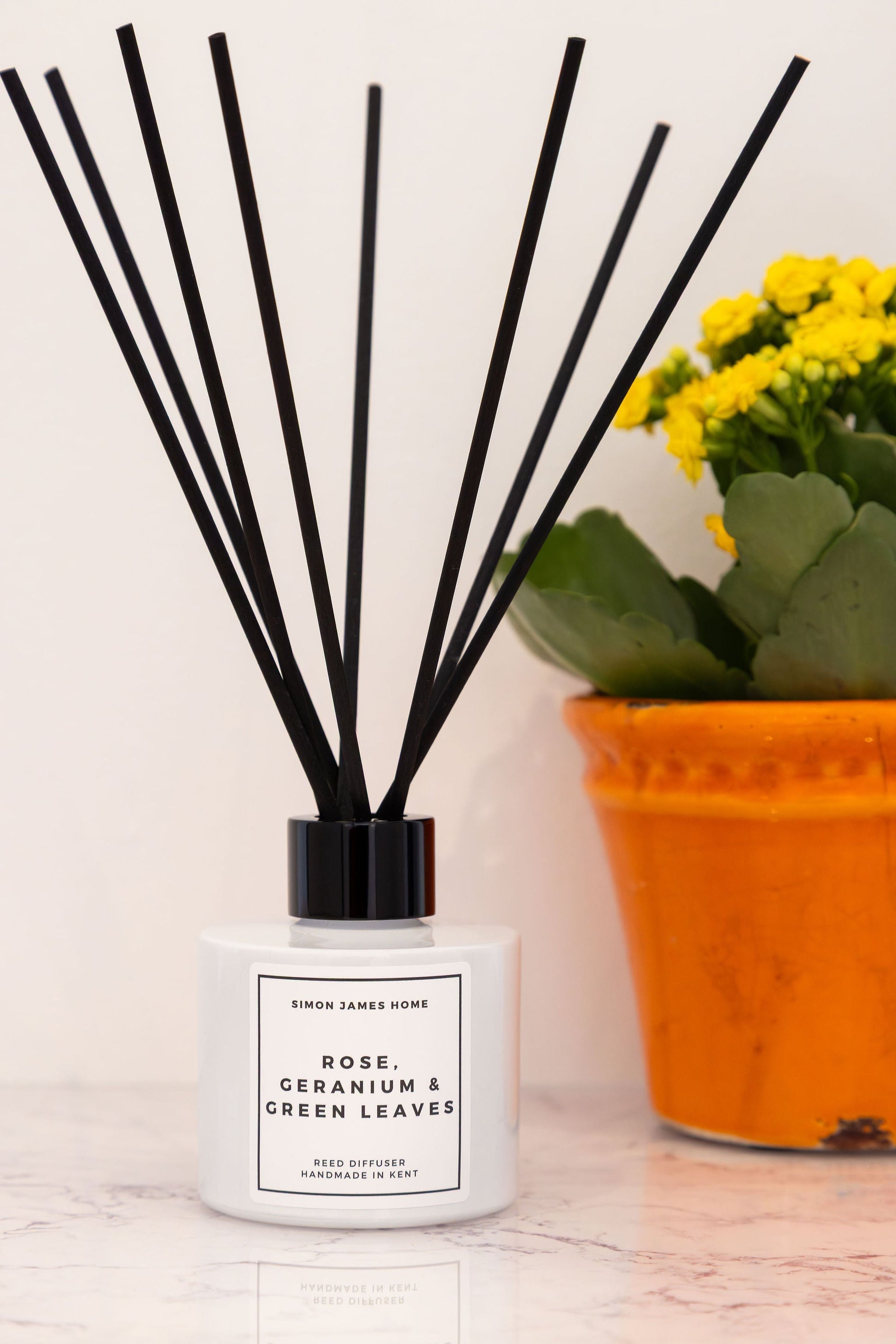 Rose, Geranium and Green Leaves Reed Diffuser