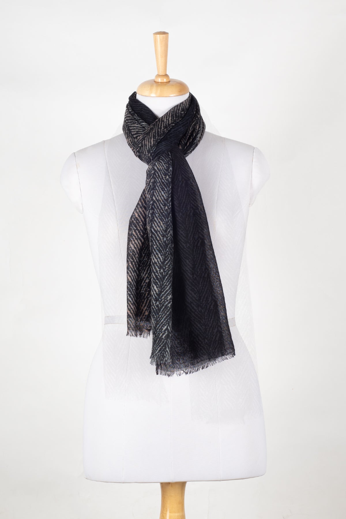 Black and White Chevron Fine Wool Scarf
