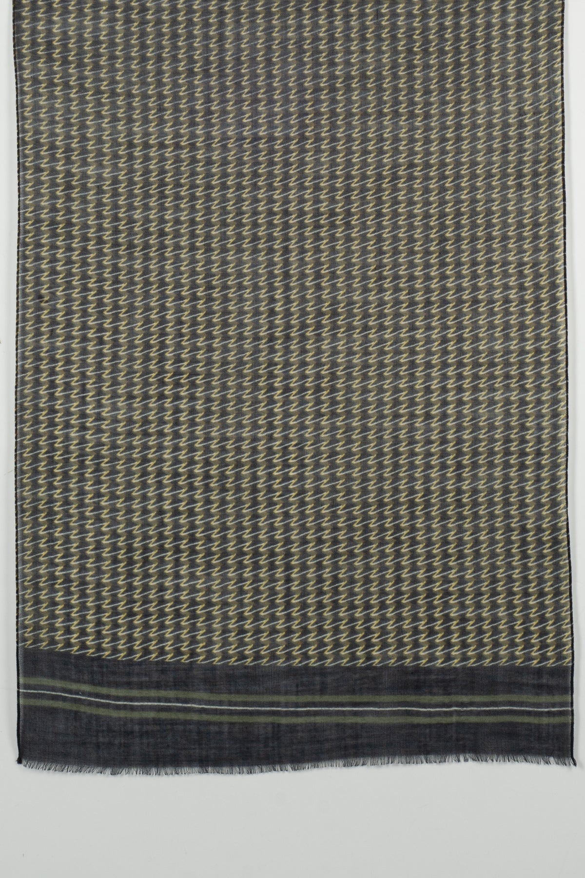 Fine Wool Scarf in Green Yellow