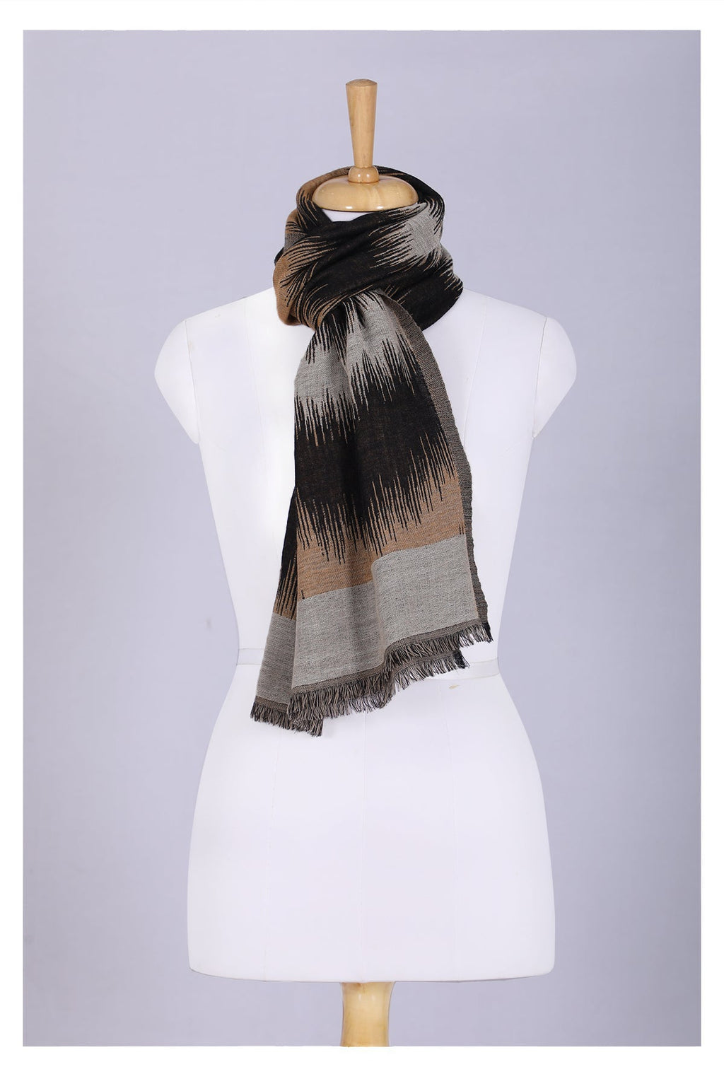 Sahara Jacquard Wool Scarf in Beige and Black