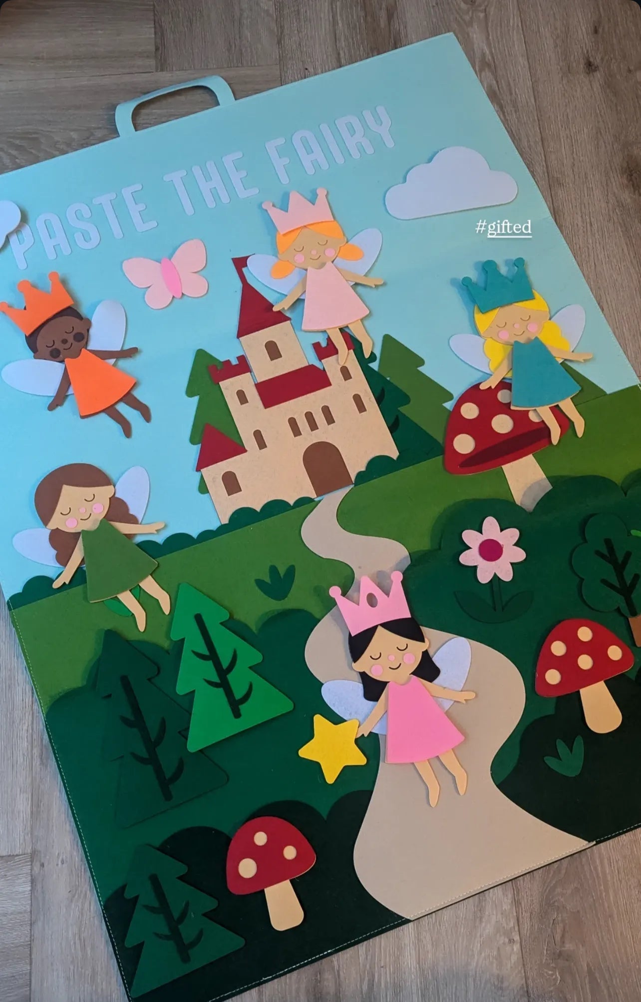 Paste the Fairy Felt Play Board