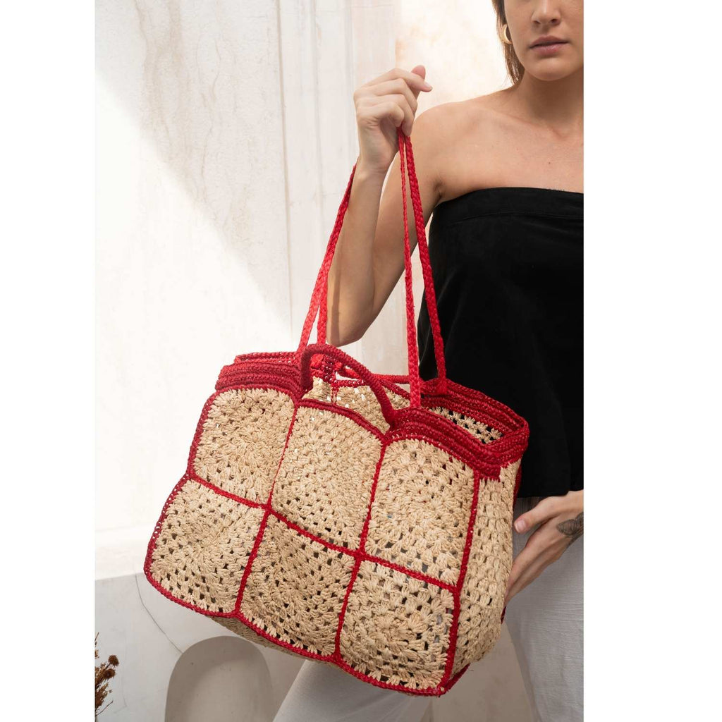 Raffia Tote Bag in Natural Weave