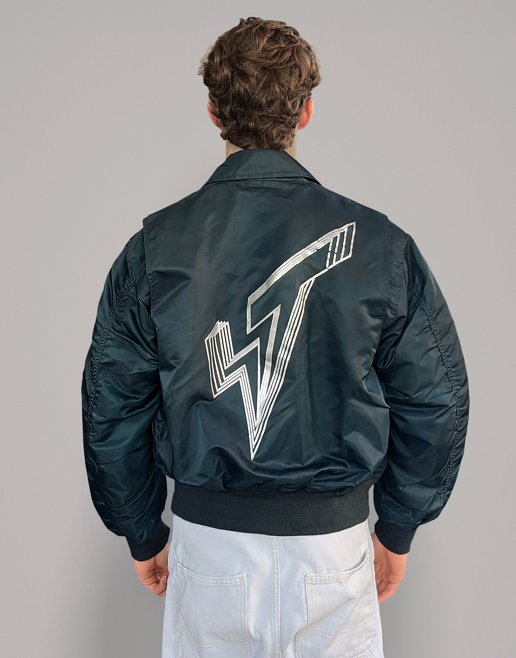 Lightweight Navy Bomber Jacket with Vintage Military Heritage