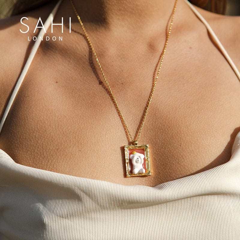 Camellia Bear Sweater Chain Necklace in Gold and White
