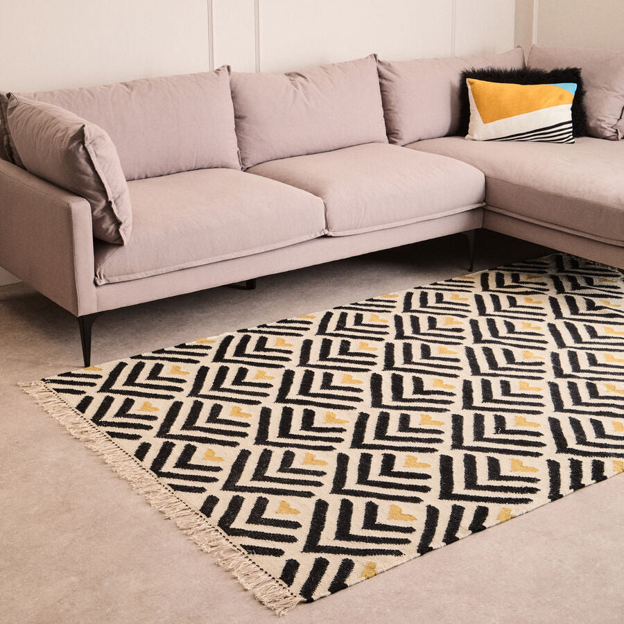 Large Cream Rug with Black and Gold Arrow Motifs