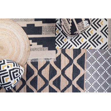 Large Cream Rug with Black and Gold Arrow Motifs