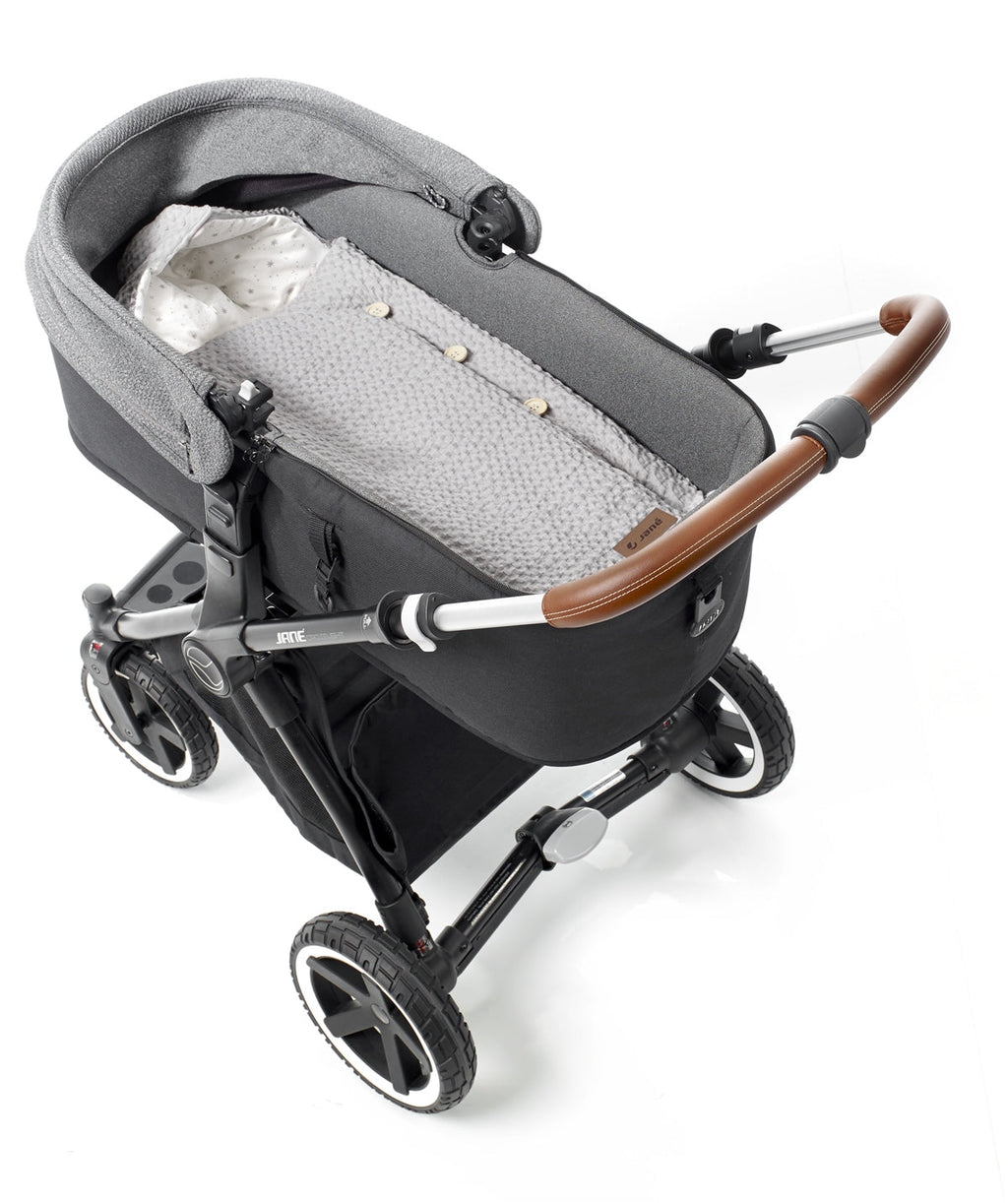 Baby Blanket Shawl with Hood – Warmth and Comfort from Birth