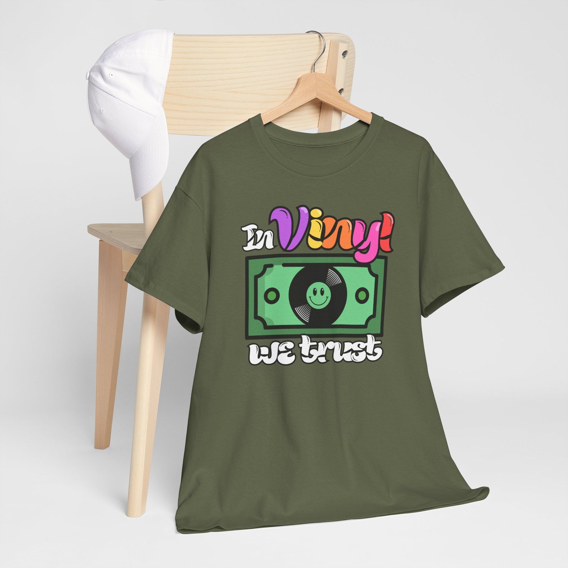 In Vinyl We Trust Men's T-Shirt