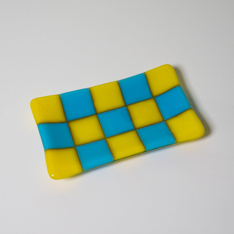Chequered Dual Colour Medium Glass Tray 15cm