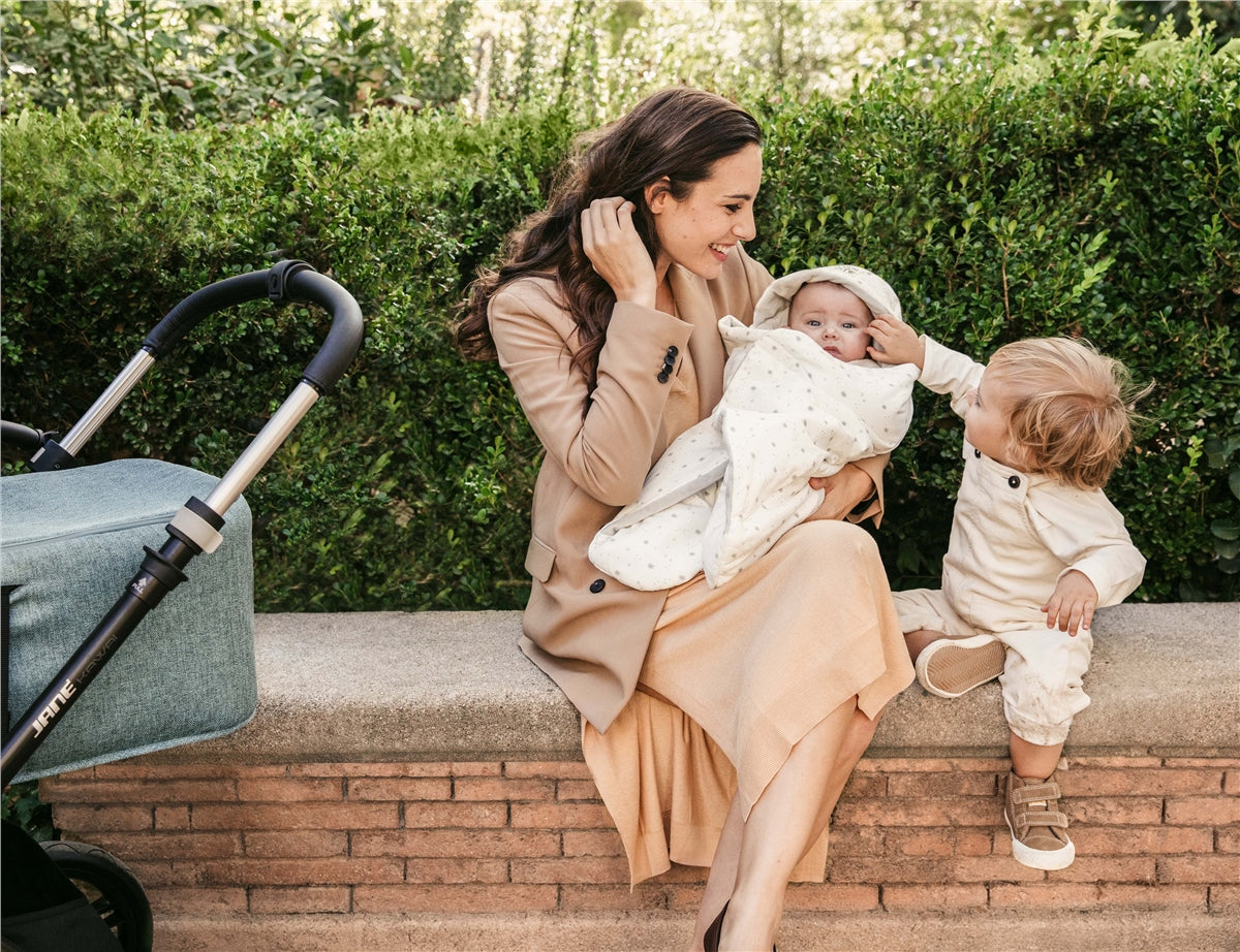 Envelope Swaddling Sleeping Bag for Newborns and Premature Babies