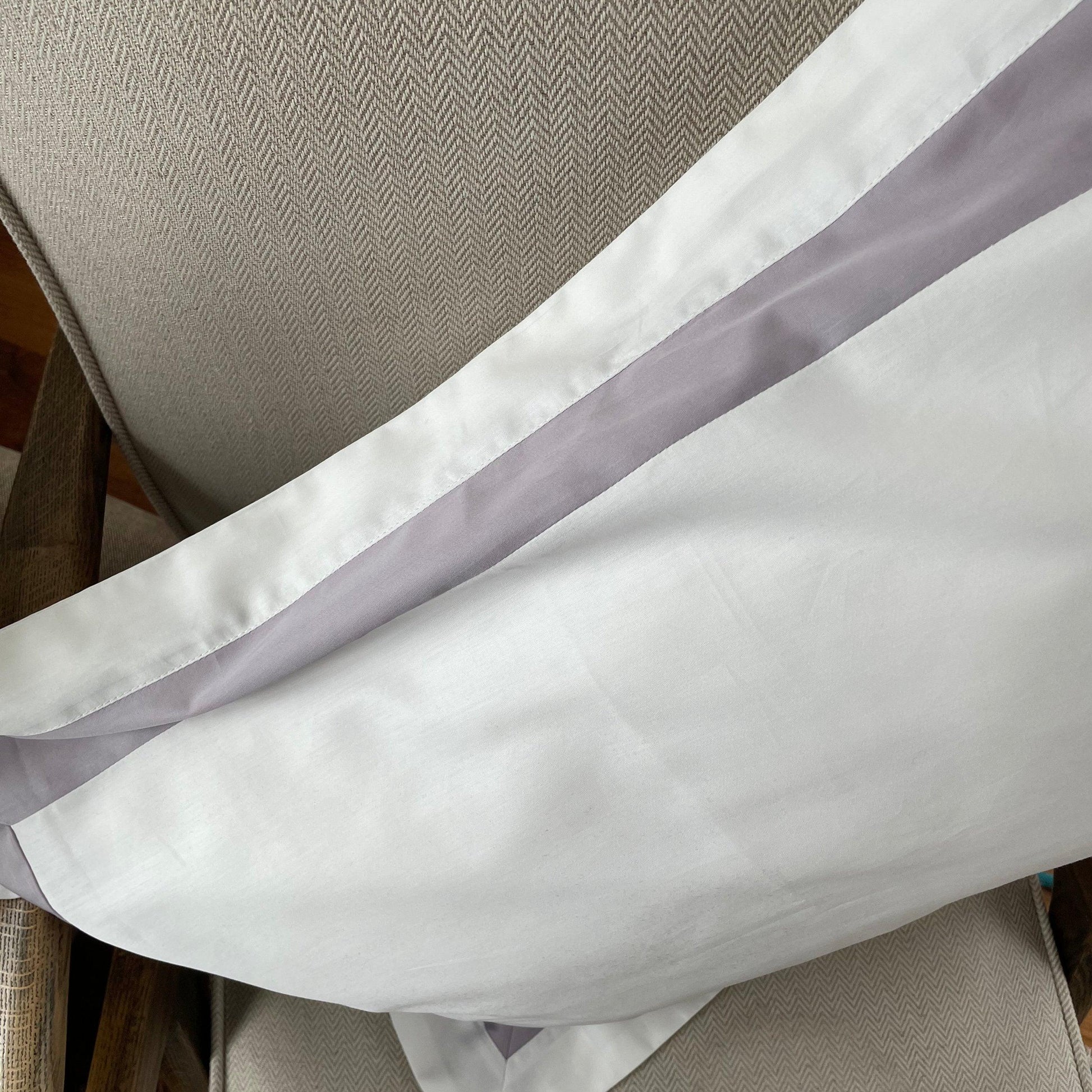 Lilac Bed Linen Set with Oxford Borders