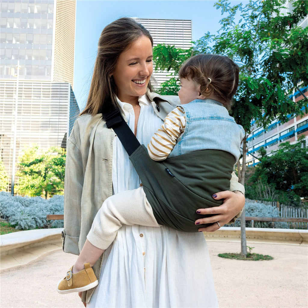 Catch Lightweight Hip Baby Carrier in Botanic, 9 to 48 Months