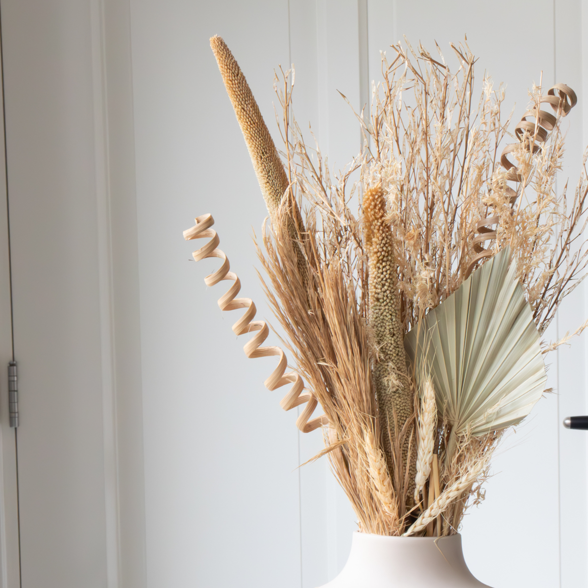 Scandinavian Sun Dried Flower Bouquet