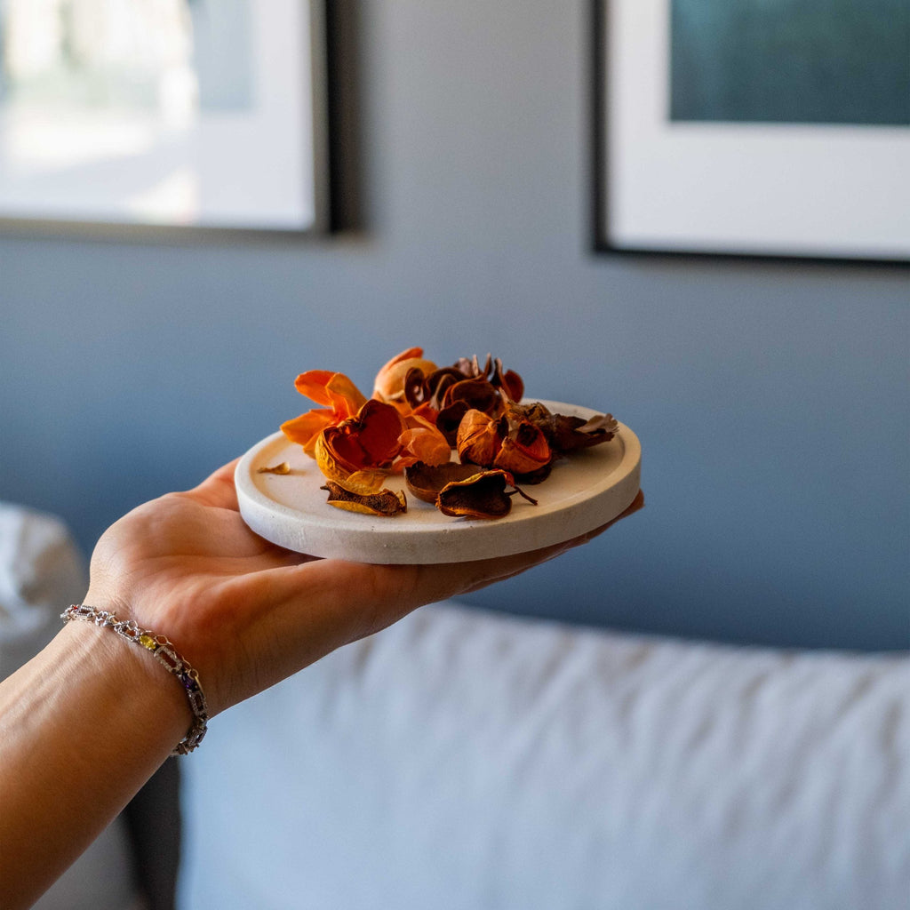 White Concrete Round Item Holder