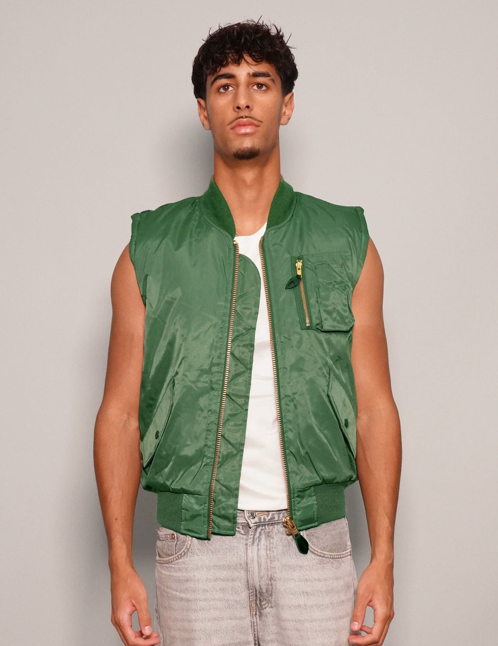 Saint Bomber Gilet in Green
