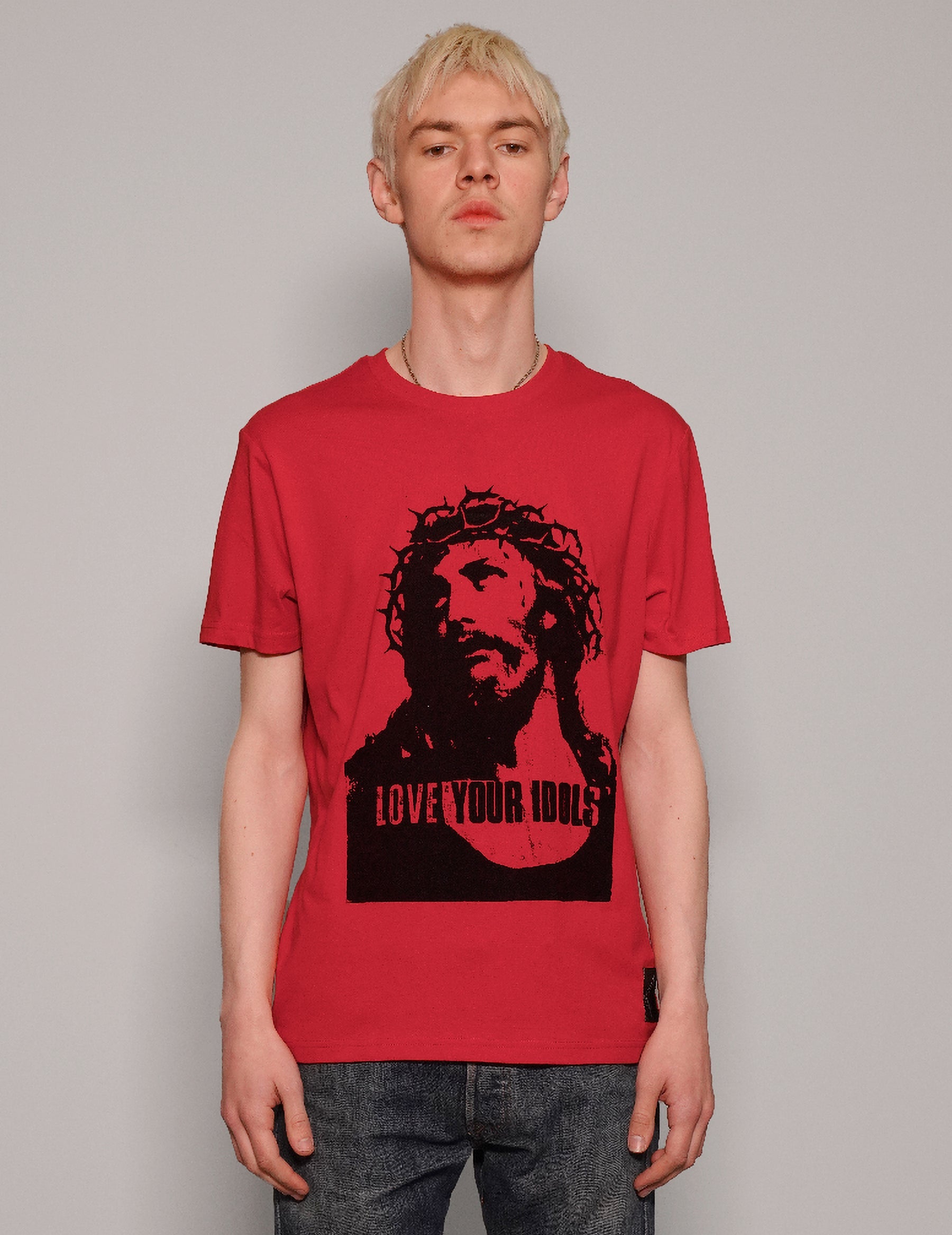 Love Your Idols Red Tee